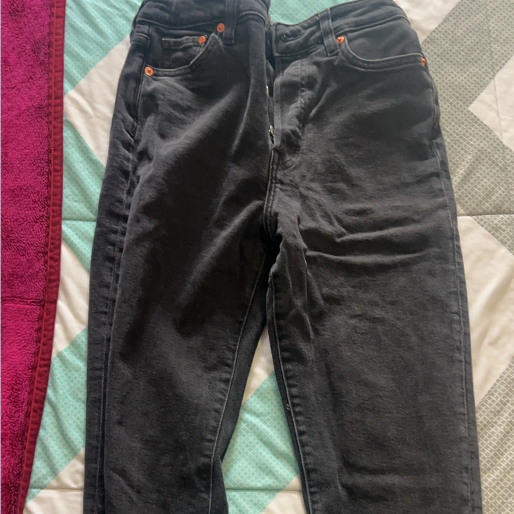 Black Jeans
